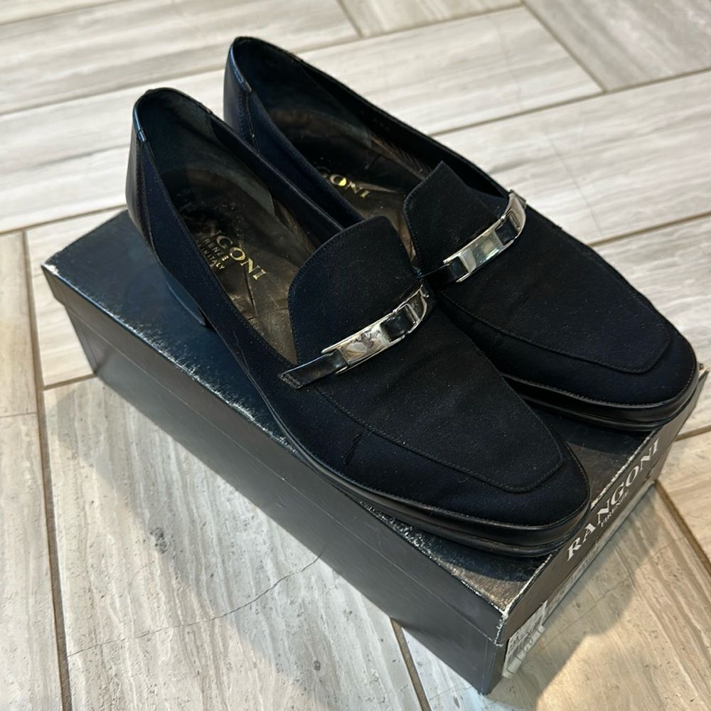 Rangoni Italian Eufemia Black Loafer Flats with Silver Buckle Detail US 9